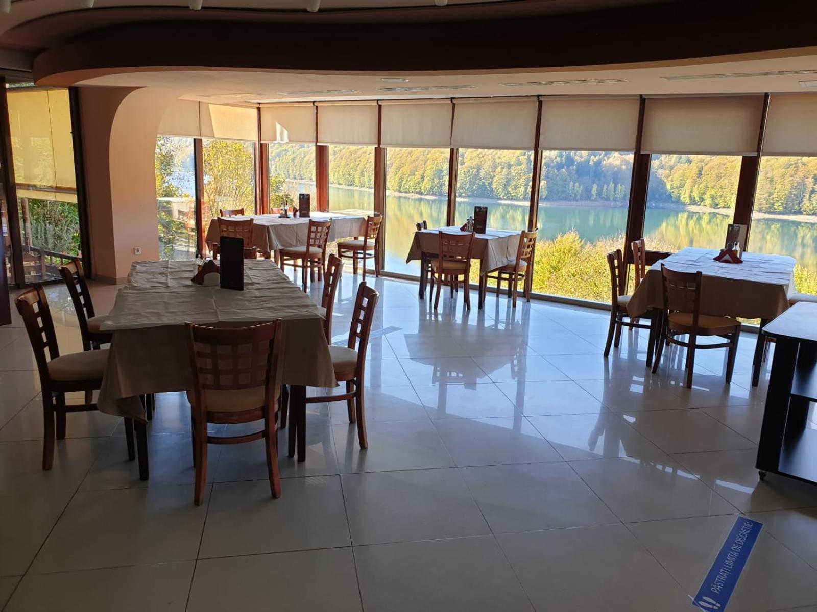 Hotel Valea Cu Pesti Căpăţîneni-Ungureni Kültér fotó